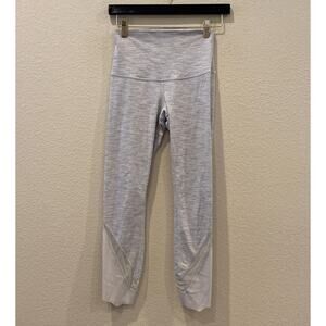 Wunder Under Scalloped Hem High-Rise Crop 23"Roll Down Full-On Luxtreme Size 2?